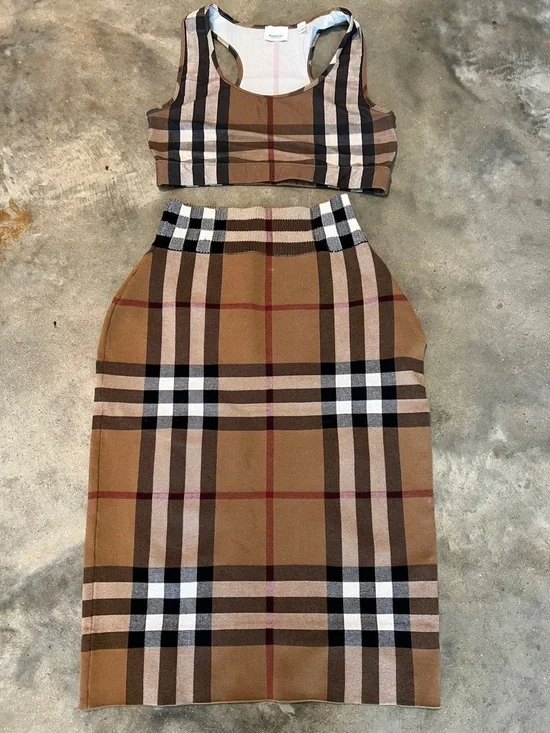Authentic Burberry Tan Plaid Crop Tank & Pencil Skirt Set - Picture 1 of 8